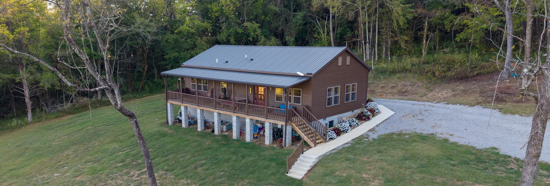 Homesteader modular log home wood exterior
