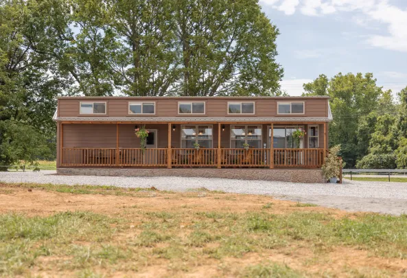 Mohawk exterior